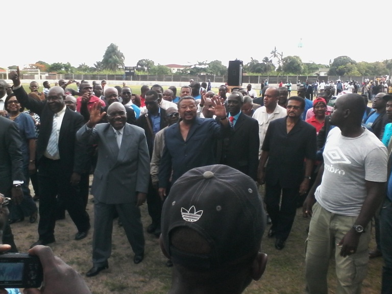 Myboto, Missambo et les autres présents au meeting du Front à Port-Gentil