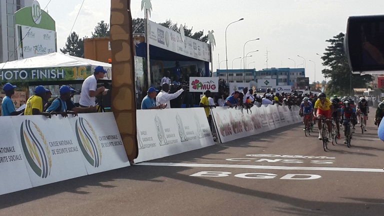 2ème étape de la Tropicale Amissa Bongo 2015 : le tunisien Chtioui conserve le maillot jaune