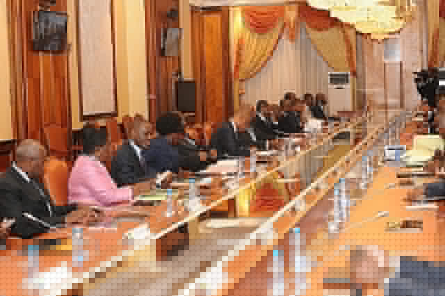 Les membres du gouvernement lors du conseil des ministres du 23 février @ DCP