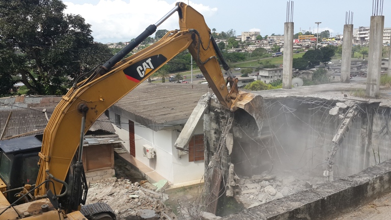 Les casses ont débuté entre le Pk5 et le Pk12 à Libreville