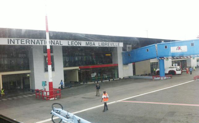 Une courte grève perturbe le trafic aérien à l’aéroport de Libreville