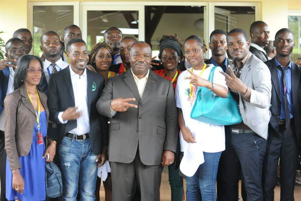 Ali Bongo fustige l’instrumentalisation des jeunes