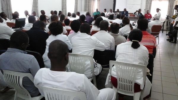 Tous les hôpitaux de libreville seront fermés vendredi (syndicat)