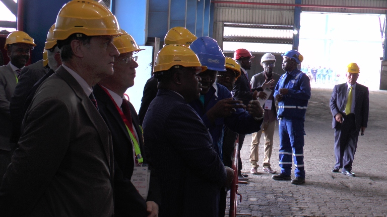 Le Gabon se veut pionnier dans la transformation du minerai de manganèse en Afrique subsaharienne
