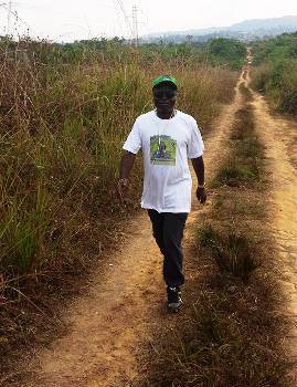 Dans la savane du Haut Ogooué @ Facebook JV Leyama