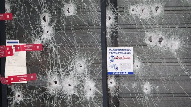 Attentats de Paris : l’ambassade de France au Gabon ouvre un registre de condoléances en ligne