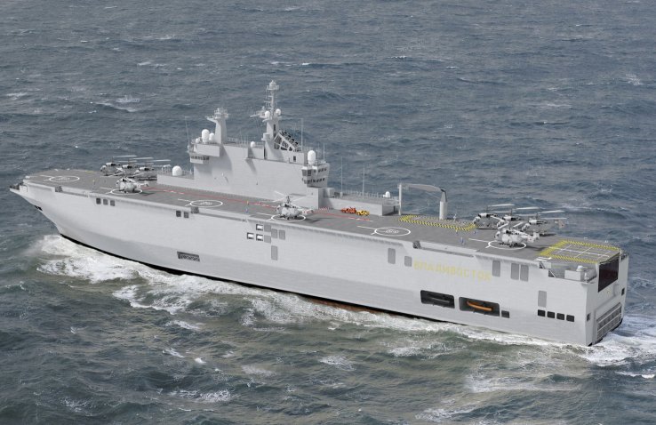 Le bâtiment de guerre, le Mistral mouille à Libreville après Port-Gentil
