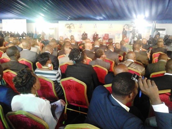 Une vue des participants @ Gabonactu.com