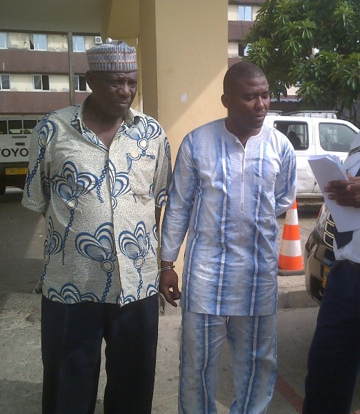 ADamou NOUHOU & Adamou Ba MAMADOU les deux présumés trafiquants d'ivoire @ Conservation et justice