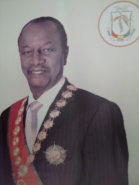 Ali Bongo ce lundi en Guinée Conakry pour l’investiture d’Alpha Condé