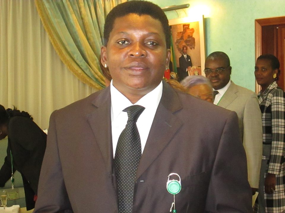 Marie Christine Ininghouet est morte à Libreville et non à Paris (rectificatif)