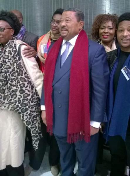 Jean Ping a Paris après son show de Ntchorere