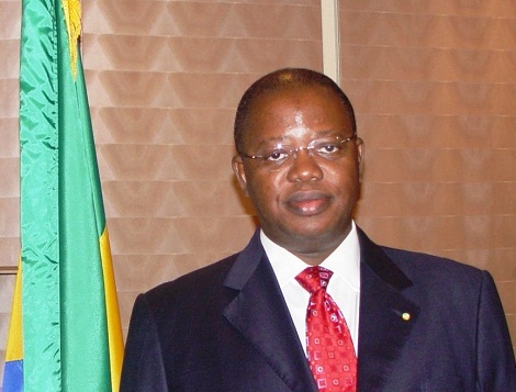 Michaël Moussa Adamo roi du Gabon aux USA