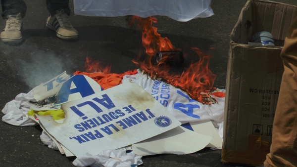 Les 26 manifestants arrêtés samedi au parquet ce lundi