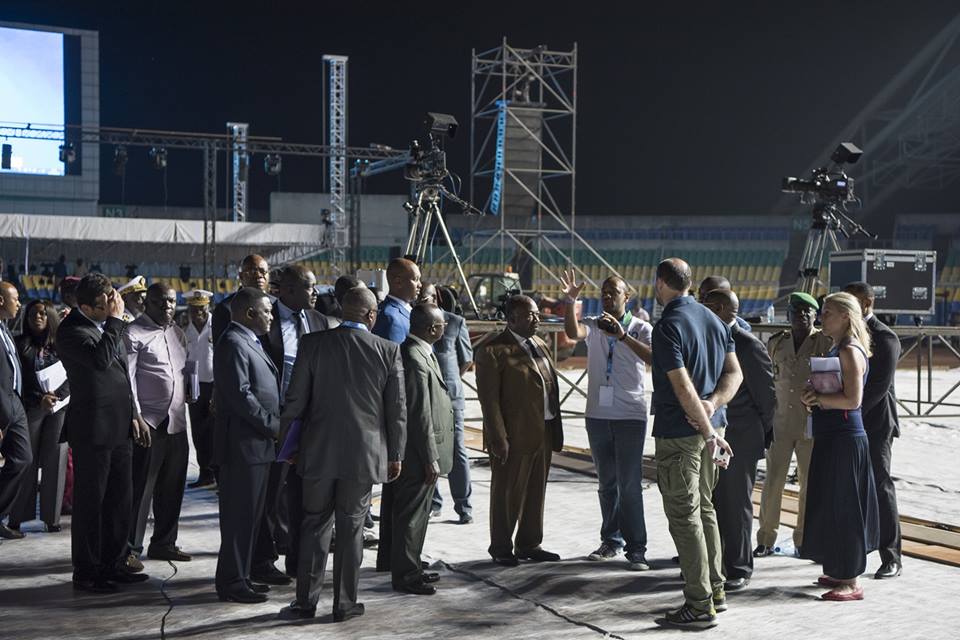 Ali Bongo lance sa campagne par un meeting monstre au stade d’Angondjè
