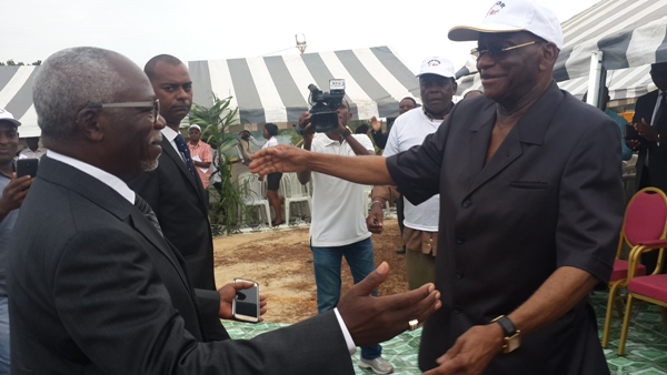 Présidentielle 2016: Ntoutoume Émane adoube Nzouba Ndama