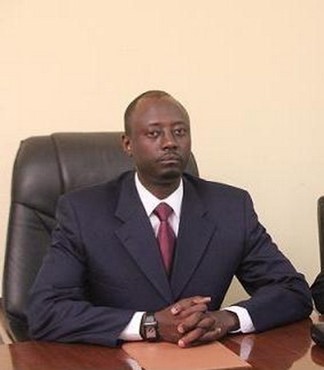 Mahamat Abbas Tolli nouveau gouverneur de la BEAC