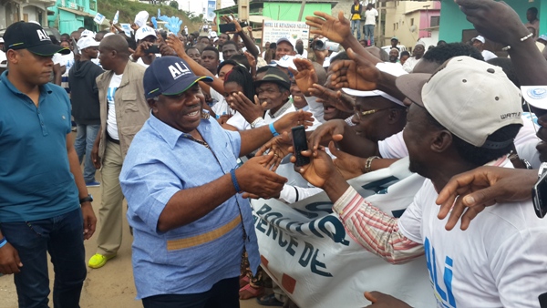 Ali Bongo dans le moyen Ogooué en apôtre de la paix et de la prospérité du Gabon