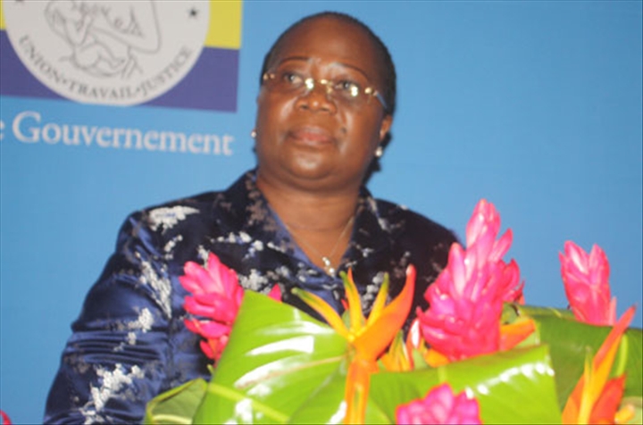 Le gouvernement gabonais appelle la CPI au secours