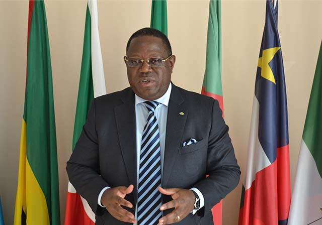 Liste complète du nouveau gouvernement gabonais formé le 2 octobre 2016