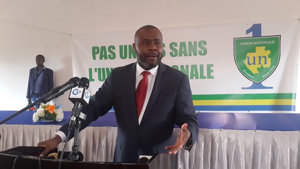 Mike Jocktane favorable au dialogue d’Ali Bongo malgré le véto de son parti