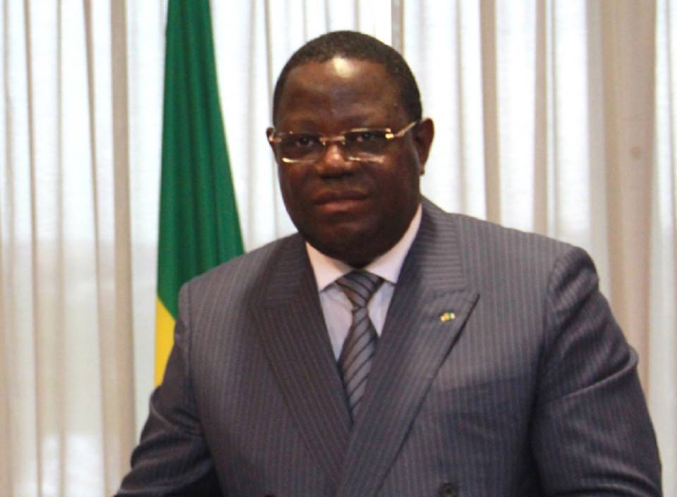 Gabon : Emmanuel Issoze Ngondet forme un gouvernement semi-ouvert