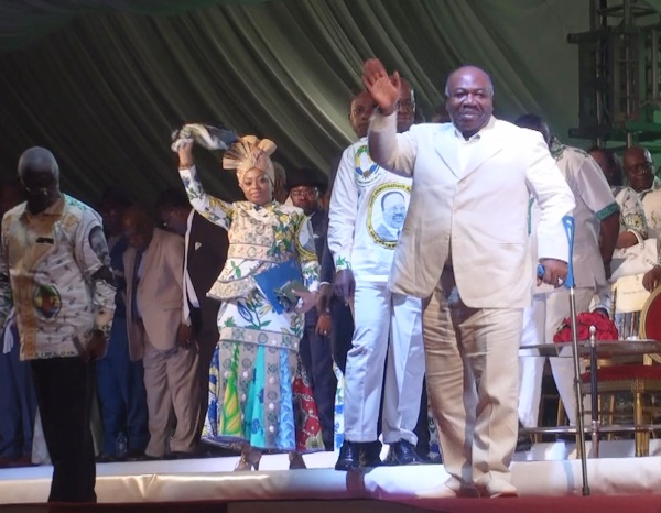 49ème anniversaire du PDG : les camarades toujours orphelins d’Omar Bongo et ses caciques