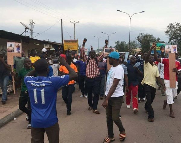 Décès d’un burkinabé à Franceville : un capitaine de police interpellé
