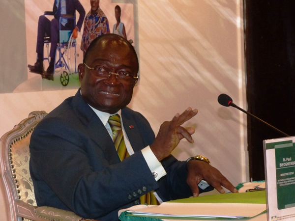 Biyoghe Mba explique aux gabonais leur nouveau code de protection sociale