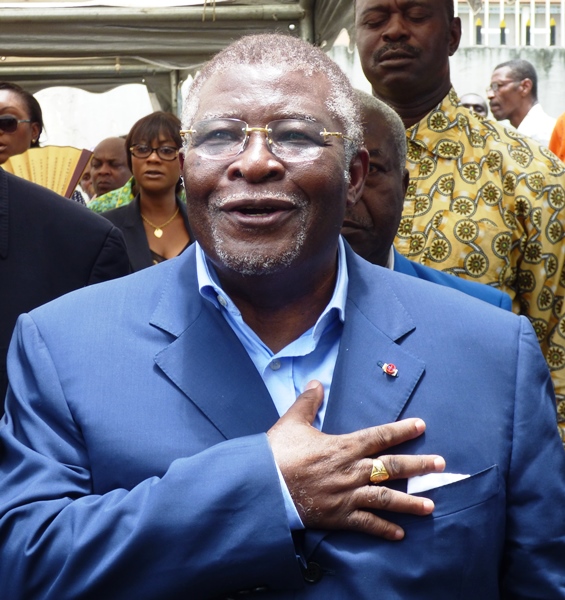 Louis Gaston Mayila s’exprime sur tout ce vendredi face à la presse