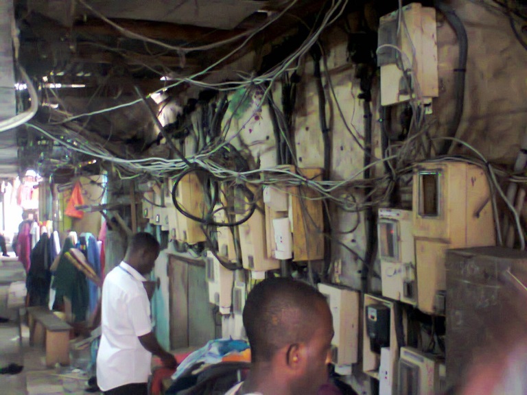 La vétusté des installations électriques provoque 35 à 45 incendies par mois au Gabon