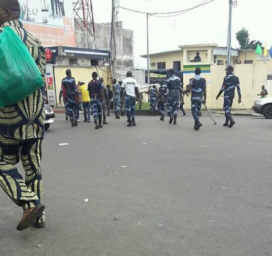 Tous les jeunes interpellés à Nkembo relaxés mardi par le procureur