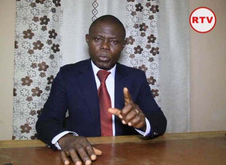 Roland Désiré Aba’a Minko arrêté pour avoir annoncé une révolution pour renverser Ali Bongo