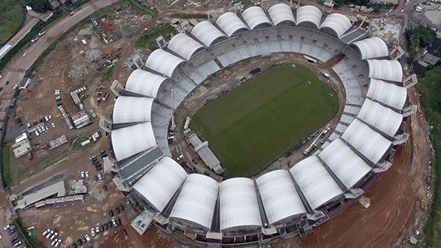 Entraco sommée d’achever urgemment les travaux du Stade Ominisport président Bongo