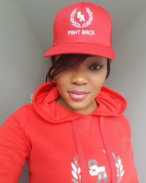 France : La gabonaise Starlyne Ada présente sa marque «Fight Back Stories » à Paris