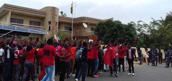 Les togolais de Libreville en colère contre le pouvoir de Faure Gnassingbé