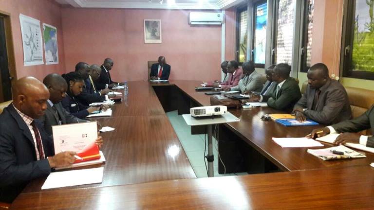 Ministère de l’Habitat : Bruno Ben Moubamba suspend trois directeurs généraux pour insubordination notoire
