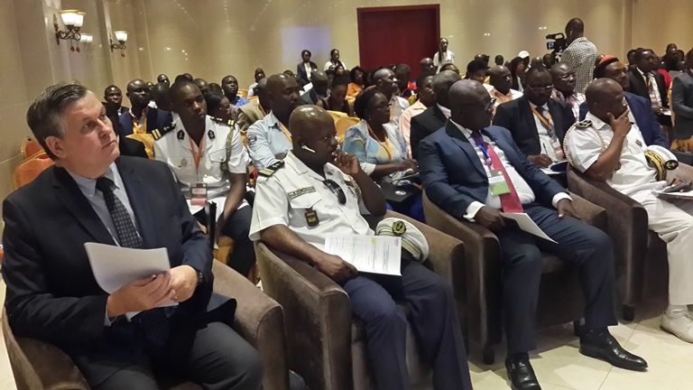 Quid du transport et de la manutention des marchandises dangereuses au Gabon?