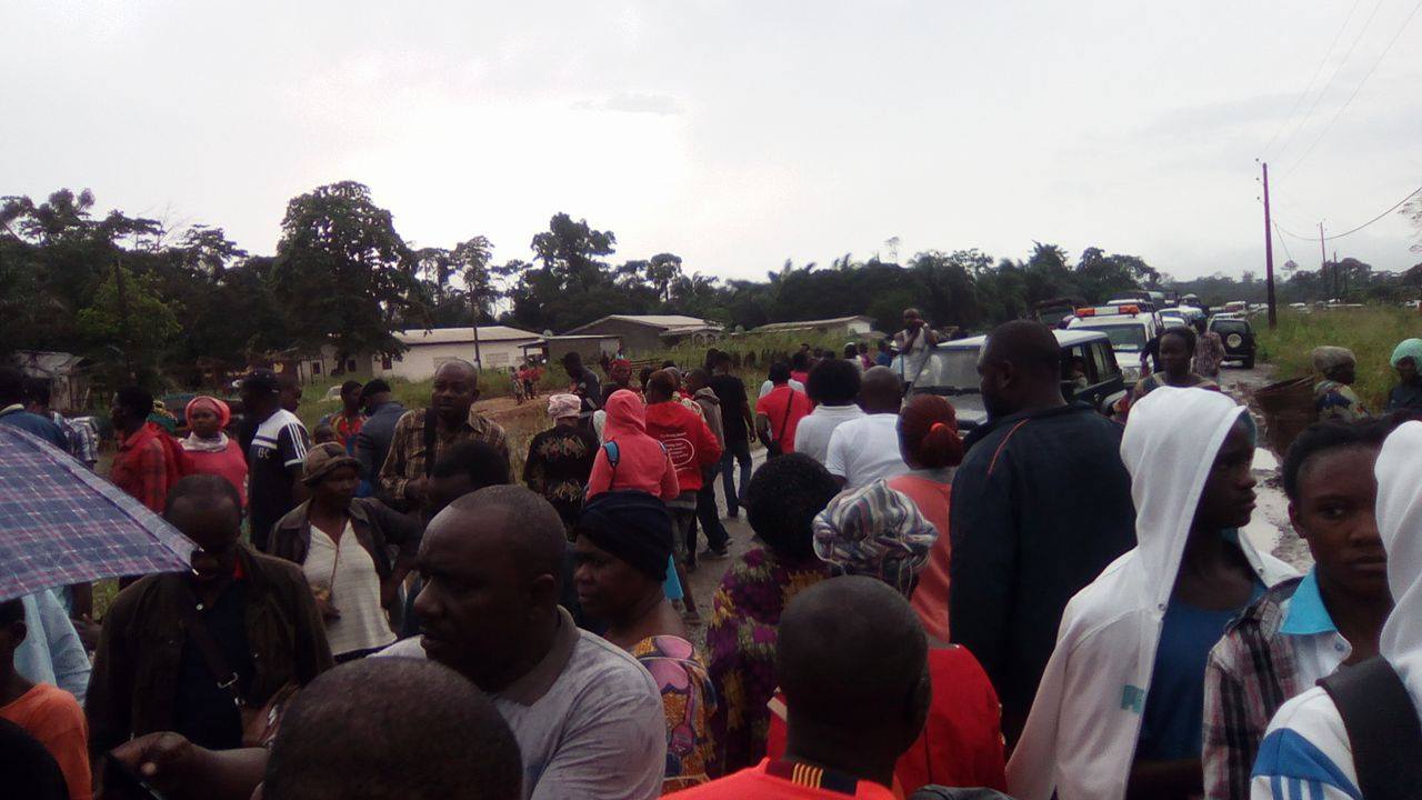 La route nationale coupée à Nkoltang proche de Libreville