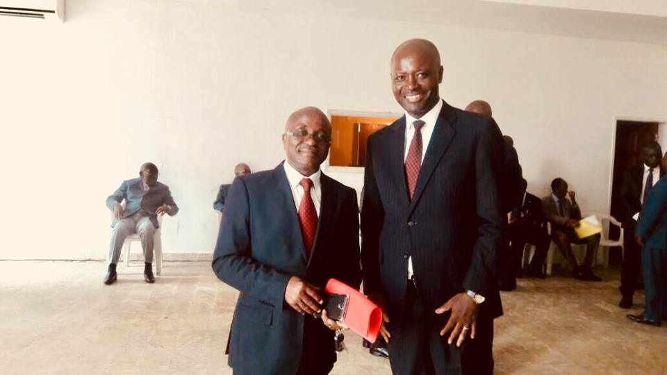 David Mbadinga appelle l’opposition gabonaise à se manifester contre Issozet-Ngondet