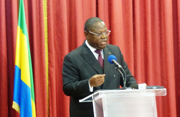 Le nouveau gouvernement gabonais compte 41 ministres y compris le 1er ministre