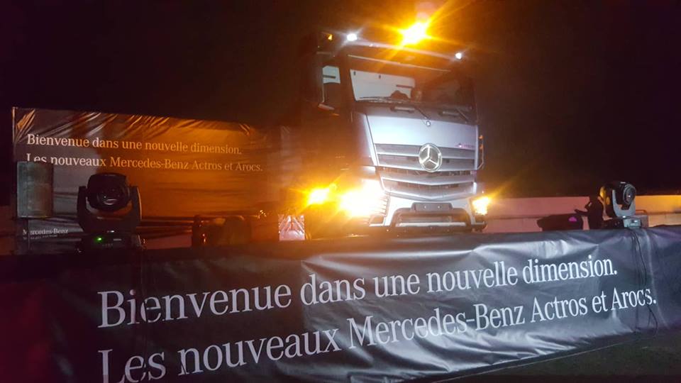 Tractacfric lance sur le marché gabonais un nouveau camion Mercedes-Benz Actros