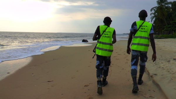 Noyade présumée de 15 élèves : la plage du Tropicana désormais quadrillée par la police