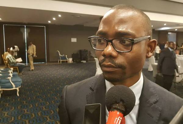 Pourquoi les Gabonais s’accrochent-ils aux postes ?