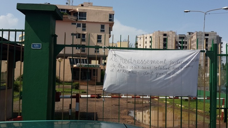 Urgent les agents d’Africa N°1 prennent en otage leurs patrons