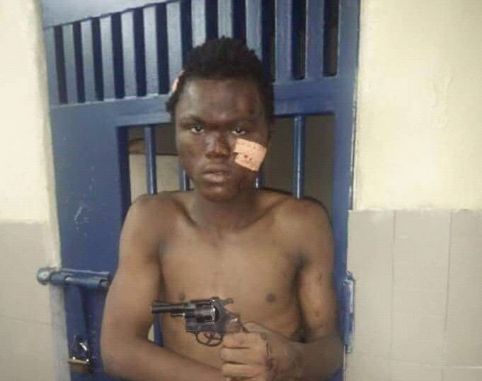 Un matricide rattrapé par la police à Moanda