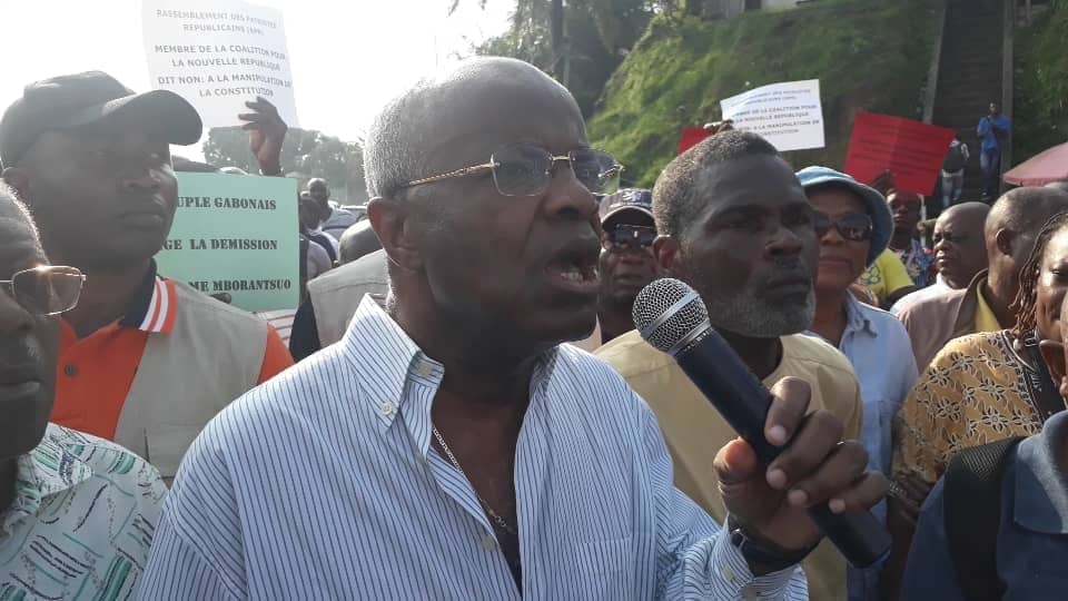 Malgré l’interdiction, Jean Eyeghe Ndong a fait une brève apparition à Rio