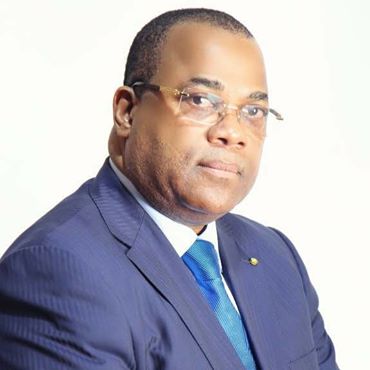 Julien Nkoghe Bekalé nommé Premier ministre (officiel)