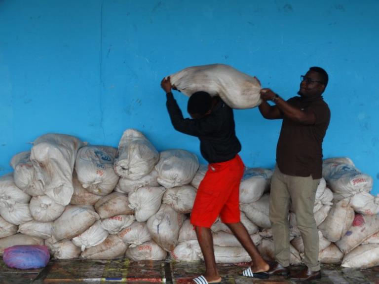 Programme GRAINE : 8 tonnes de manioc en provenance de Franceville pour alimenter Libreville