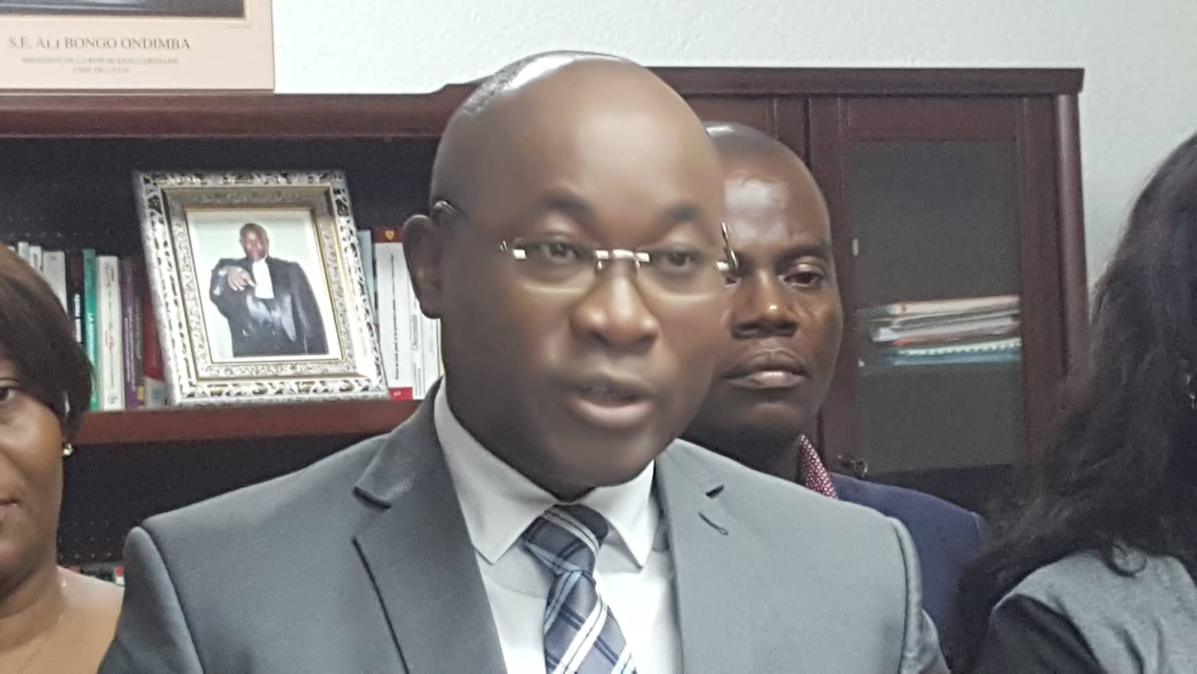 Bruno Ben Moubamba juge le Procureur de la République de Libreville incompétent à poursuivre les présumés putschistes